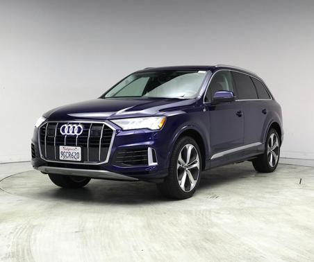 2023 Audi Q7 55 Premium Plus