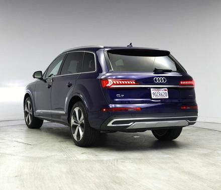 2023 Audi Q7 55 Premium Plus