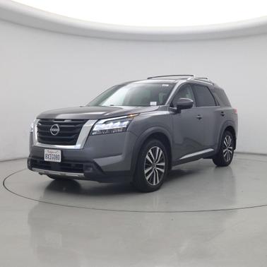 2022 Nissan Pathfinder Platinum 2WD