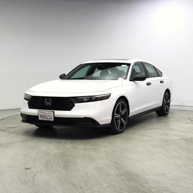Platinum White Pearl 2023 Honda Accord Hybrid Sport