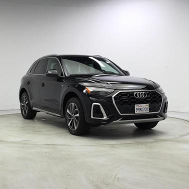 Mythos Black Metallic 2023 Audi Q5 45 S line Premium Plus