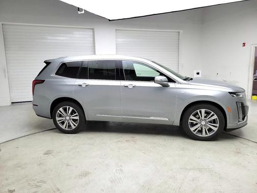 2025 Cadillac XT6 Premium Luxury AWD