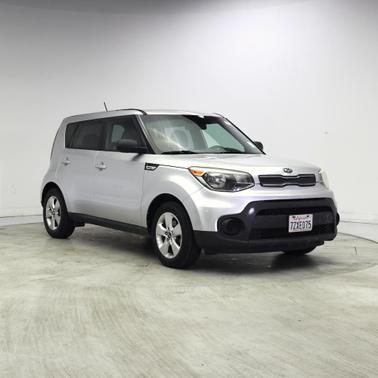 Bright Silver 2017 Kia Soul Base