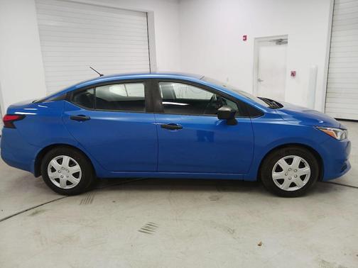 2020 Nissan Versa 1.6 S