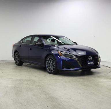 Deep Blue Pearl 2023 Nissan Altima SR VC-Turbo FWD