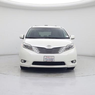 2016 Toyota Sienna XLE Premium