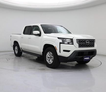 Glacier White 2024 Nissan Frontier SV
