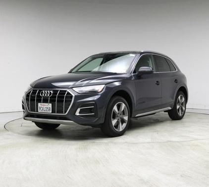2022 Audi Q5 40 Premium Plus