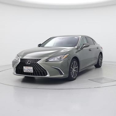 Green 2024 Lexus ES 300h F SPORT Design