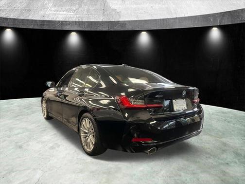 2024 BMW 330 i xDrive