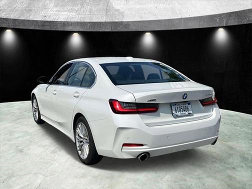2024 BMW 330 i xDrive