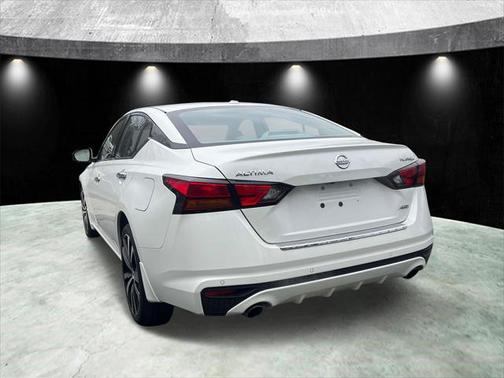 2022 Nissan Altima Platinum Intelligent AWD