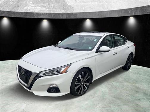 2022 Nissan Altima Platinum Intelligent AWD