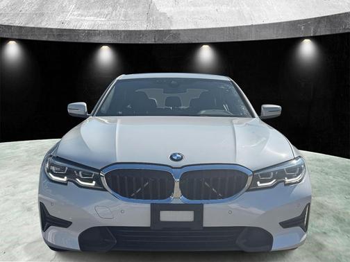 2021 BMW 330 xDrive