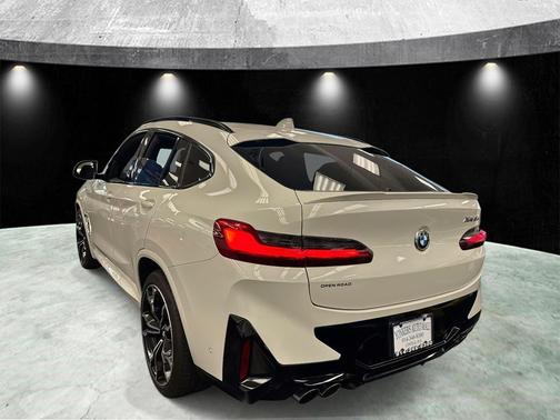 2024 BMW X4 M AWD