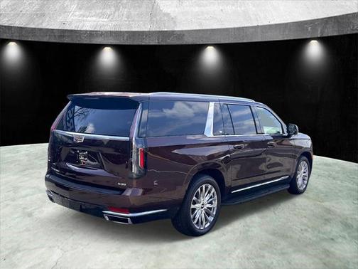 2022 Cadillac Escalade ESV Premium Luxury