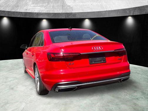 2023 Audi A4 45 S line Premium Plus