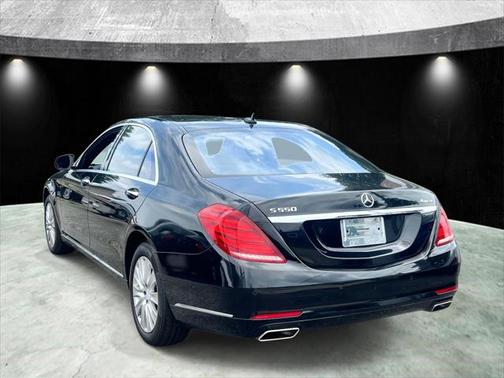 2015 Mercedes-Benz S-Class 4MATIC