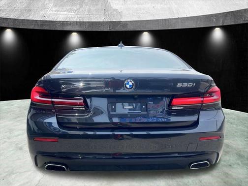 2022 BMW 530 i xDrive