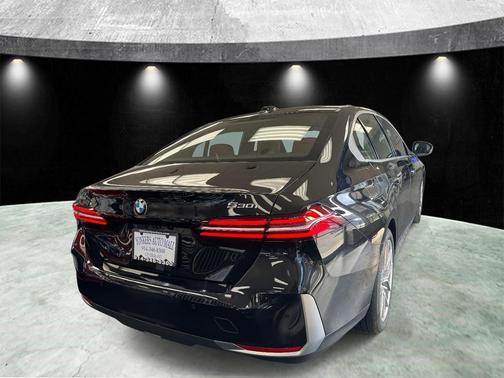 2024 BMW 530 xDrive