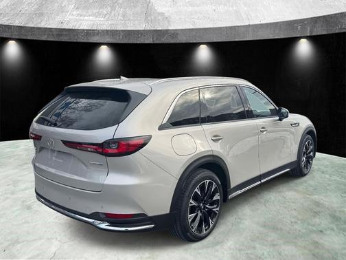 2024 Mazda CX-90 PHEV Premium