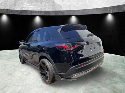 2024 Honda HR-V 2WD Sport