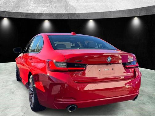 2023 BMW 330 xDrive