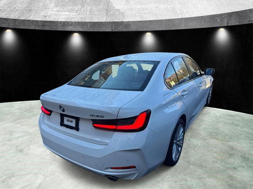 2023 BMW 330 xDrive