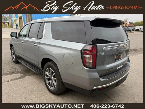 2024 Chevrolet Suburban LT