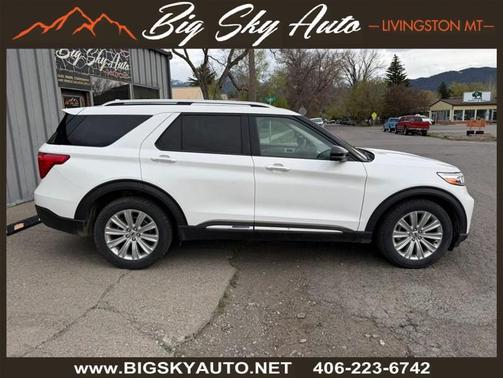 White 2021 Ford Explorer Limited