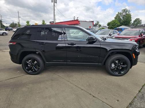 2025 Jeep Grand Cherokee Limited X