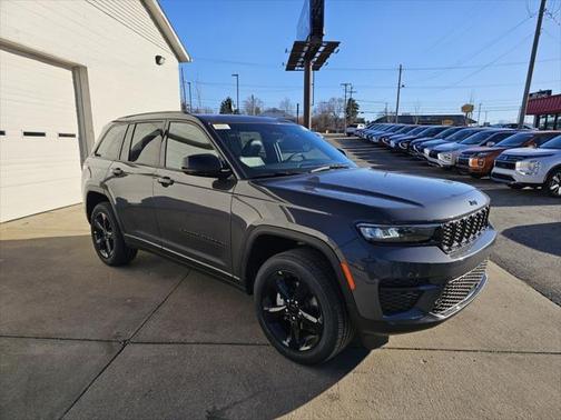 2025 Jeep Grand Cherokee Altitude
