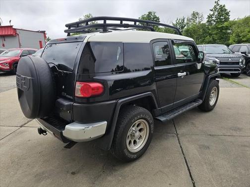 2010 Toyota FJ Cruiser Base