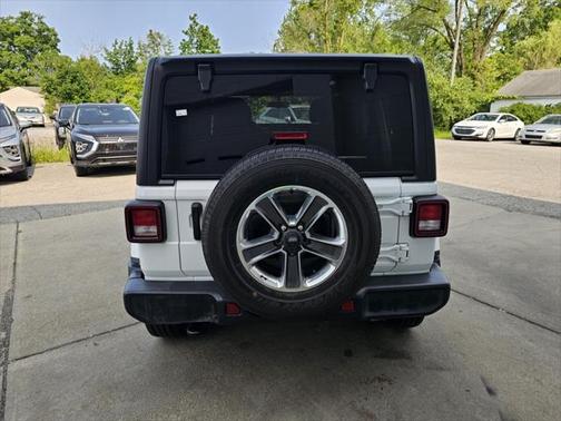 2021 Jeep Wrangler Unlimited Sahara