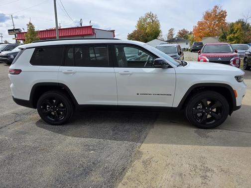 2025 Jeep Grand Cherokee L Altitude