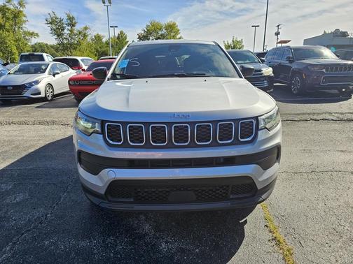 2024 Jeep Compass Sport
