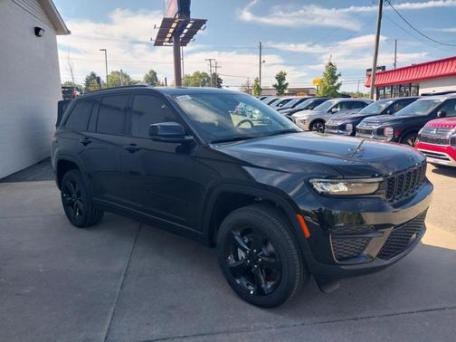 2025 Jeep Grand Cherokee Altitude