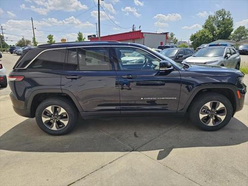 2022 Jeep Grand Cherokee 4xe Base