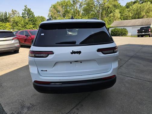 2025 Jeep Grand Cherokee L Altitude