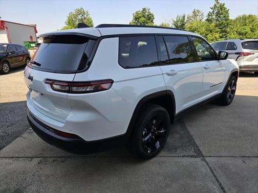 2025 Jeep Grand Cherokee L Altitude
