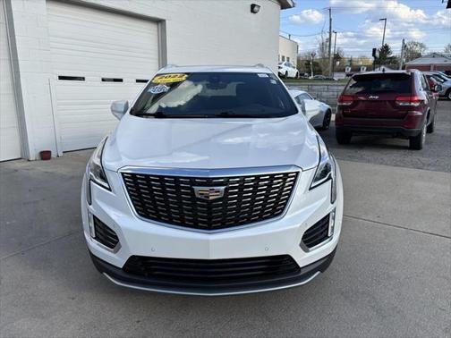 2022 Cadillac XT5 Premium Luxury