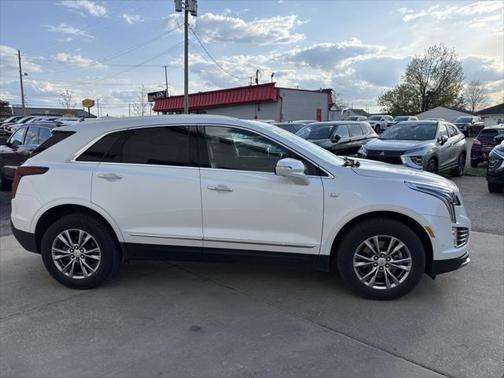 2022 Cadillac XT5 Premium Luxury