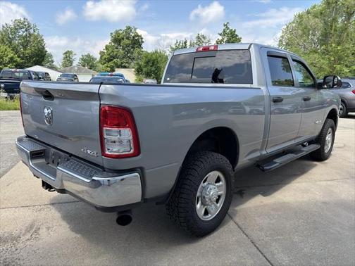 2021 RAM 2500 Tradesman Crew Cab 4x4 6'4' Box