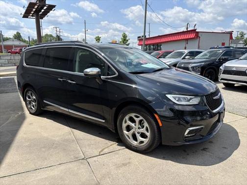 2023 Chrysler Pacifica Limited