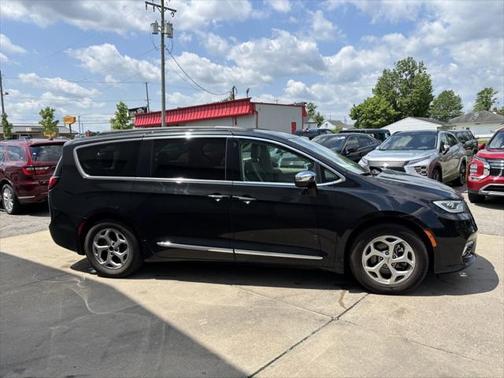 2023 Chrysler Pacifica Limited