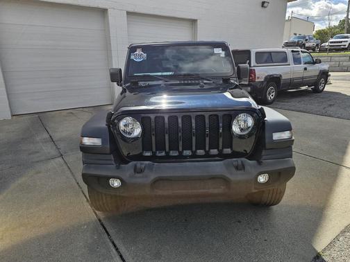 2022 Jeep Wrangler Sport S