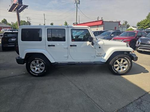 2017 Jeep Wrangler Unlimited Sahara
