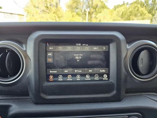 2023 Jeep Gladiator Sport S