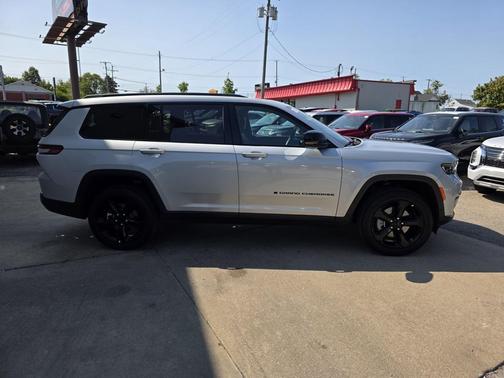 2025 Jeep Grand Cherokee L Altitude