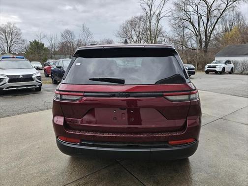 2025 Jeep Grand Cherokee Altitude